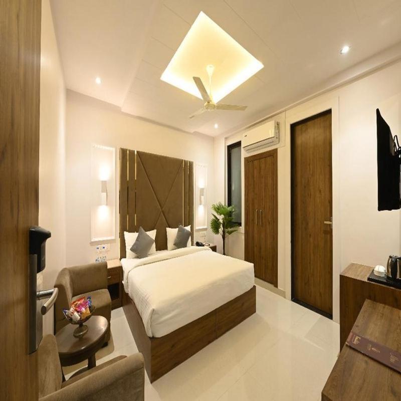 Hotel Avalon Palms Agra Agra  Dış mekan fotoğraf