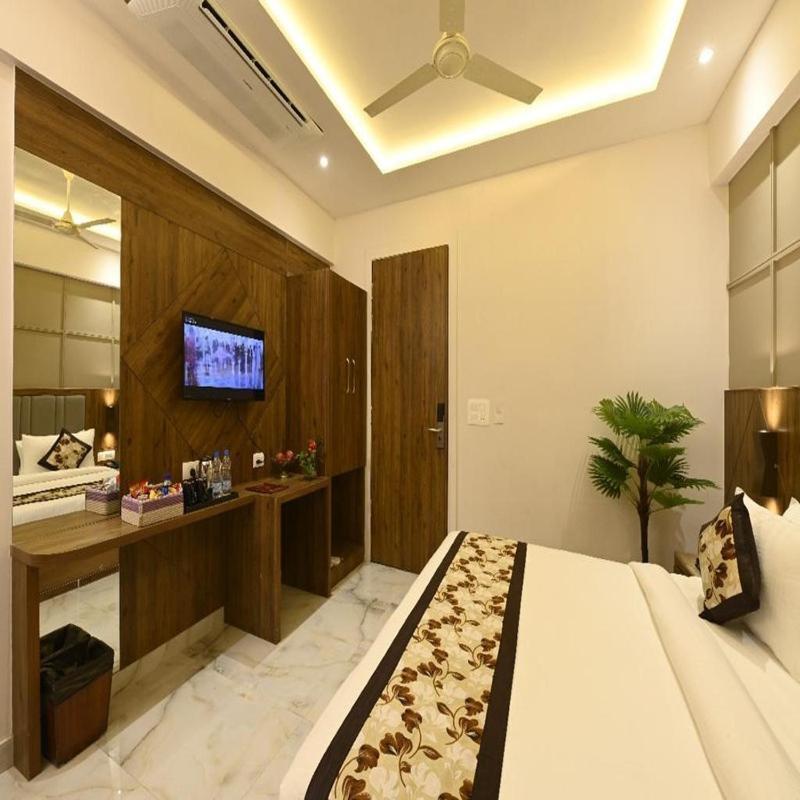Hotel Avalon Palms Agra Agra  Dış mekan fotoğraf